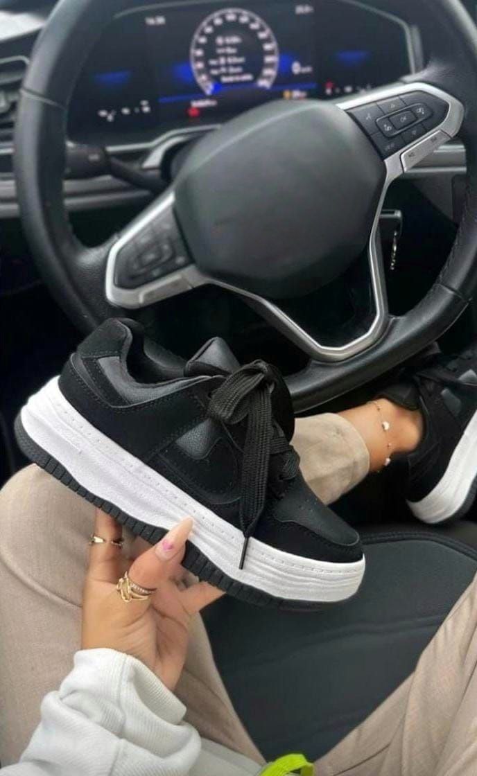 TENIS NIKE SUELA DAMA